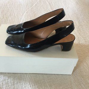 By FAR Danielle Black Lizard Patent leather sandal